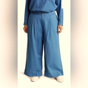 Treasure & Bond Front Pleated Wide Leg Pants Light Wash Striped Denim Size 2X